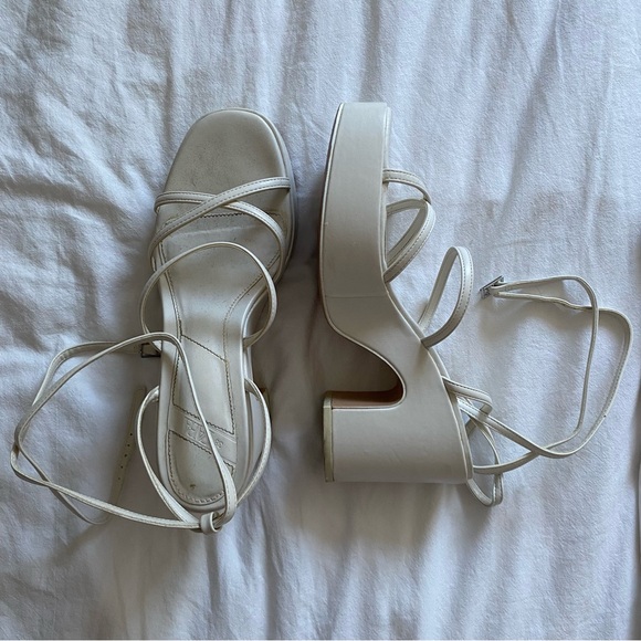 Zara Strappy Chunky Heels - Picture 1 of 5